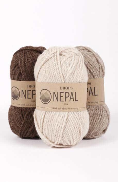 Drops Nepal - Color: Naturel 0100, Beige clair 0206, Beige 0300, Gris clair 0500, Gris 0501, Gris foncé 0506, Gris moyen 0517, Brun moyen 0612, Chameau 0618, Blanc 1101, Bleu marine 1709, Orange 2920, Ocre 2923, Rose pourpré 3112, Rouge profond 3608, Rouge 3620, Rose moyen 3720, Gris/violet 4311, Violet foncé 4399, Mauve/violet 4434, Bleu moyen 6220, Cerise 6273, Bleu jeans 6314, Bleu roi 6790, Vert/gris clair 7120, Vert/gris 7139, Olive 7238, Myosotis 8783, Noir 8903, Océan profond 8905, Forêt 8906, Brouil