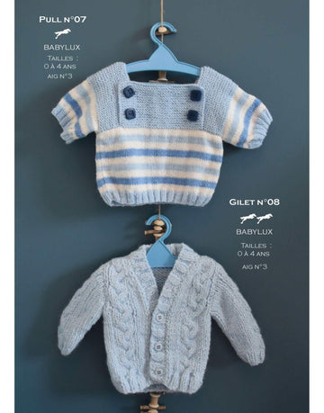 Pattern Cheval Blanc catalog 31, No 8 - Little Cardigan for Baby - Up to 0 ot 4 years old