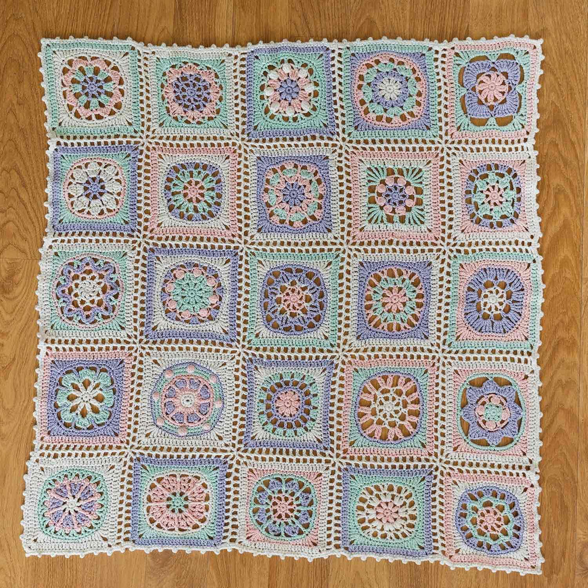 BABY BLANKET NANA ♥ Crochet-along by KATIA ♥ - Les Laines Biscotte Yarns