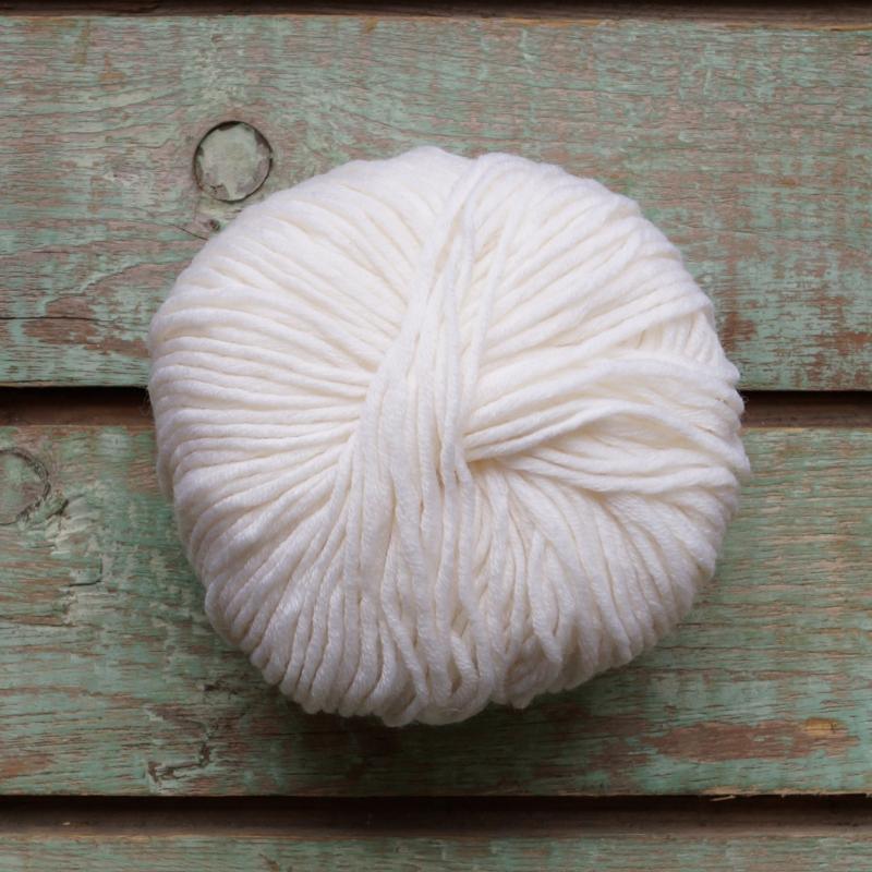 Laines Cheval Blanc MERINA – Les Laines Biscotte Yarns