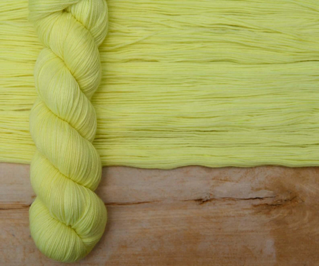 Hand-dyed Sock Yarn - BIS-SOCK MERINGUE CITRON