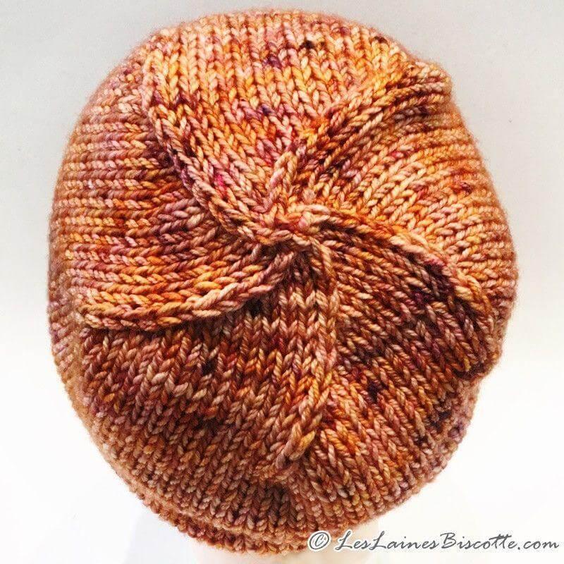 Tuque pattern Camille knitted in DK Pure yarn