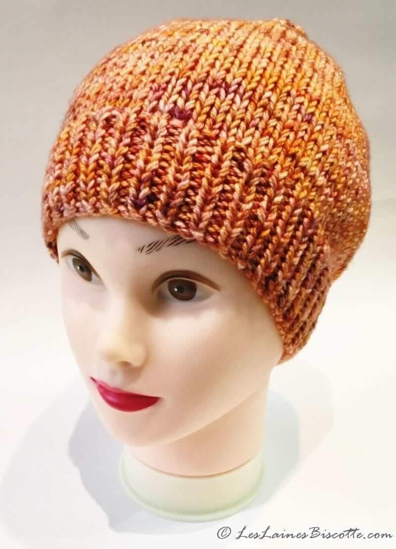 Tuque pattern Camille knitted in DK Pure yarn