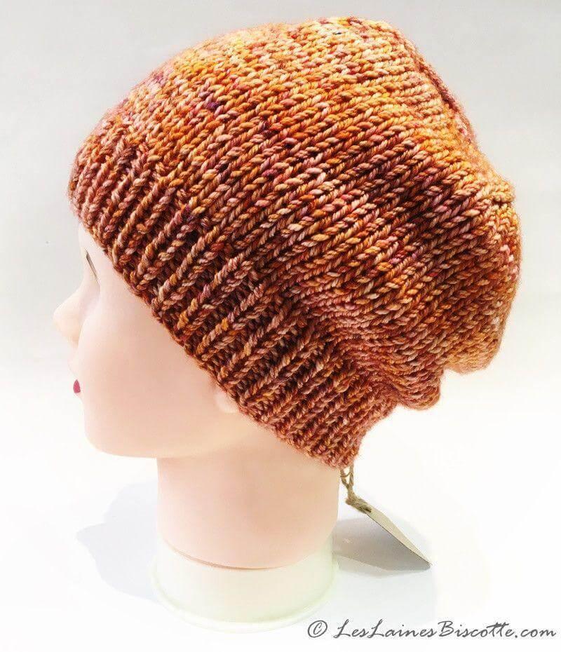 Tuque pattern Camille knitted in DK Pure yarn