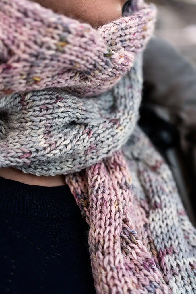 Double Dk Scarf - FREE KNITTING PATTERN – Les Laines Biscotte Yarns