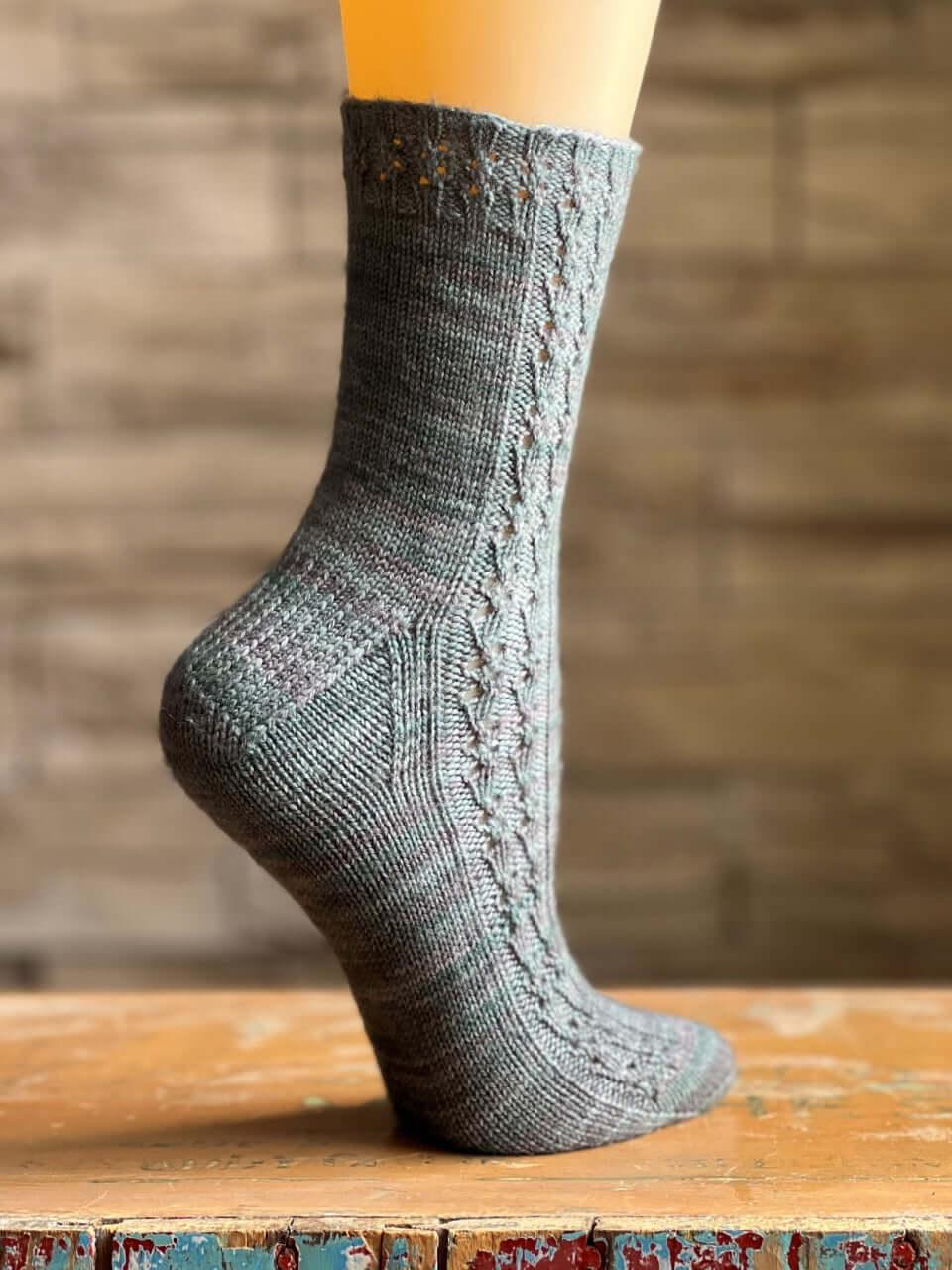 Sunday Best - Free sock pattern